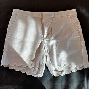 Banana Republic white Scalloped Hem Shorts